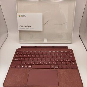 Microsoft Surface Go Signature タイプカバー レッド系