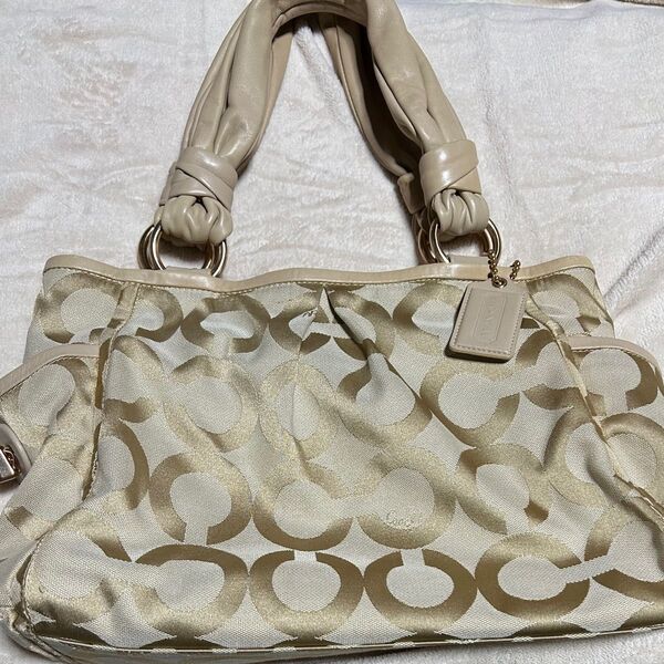 COACH バッグ ベージュ