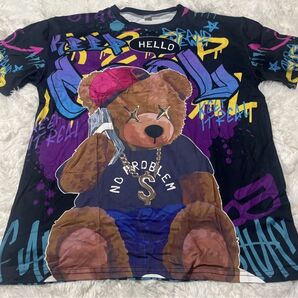 個性派 クマ柄 Tシャツ