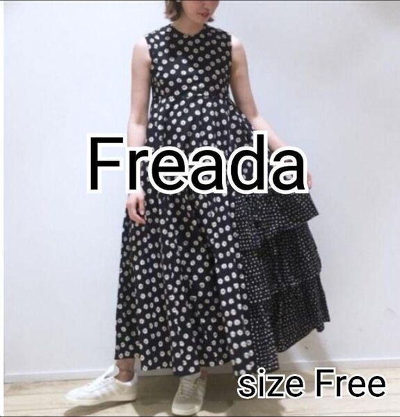 フリークスストア Freada 花柄 アシメティアードワンピース ブラック
