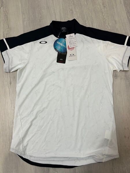 新品 Lサイズ オークリー スカルロゴメッシュバイカラーモックネックシャツ