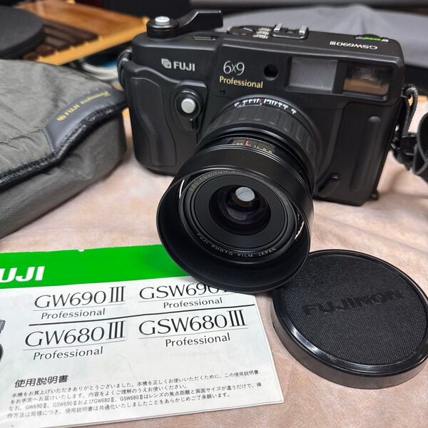 モルトプレーン張り替え終わりました、FUJI GSW690III 6x9 中判フィルムカメラ ポジフィルムで撮影を楽しんでください