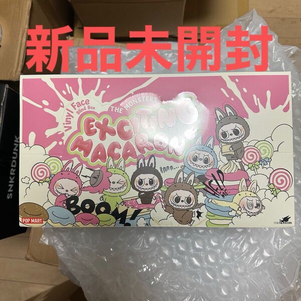 Popmart THE MONSTERS Macaron ぬいぐるみLabubu