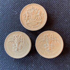 【イギリス】 旧1ポンド硬貨 3枚セット エリザベス2世 女王