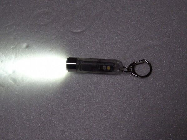 NITECORE TIKI 300lm LEDライト キーホルダー ナイトコア