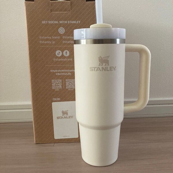 STANLEY スタンレータンブラー 0.88LCREAM 未使用