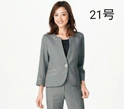 ☆新品タグ付き☆ボンマックス 七分袖 ノーカラージャケット ストレッチ グレイ 21号 ショート丈ジャケット