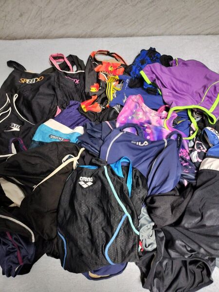 スポーツ水着 競泳水着 SPEEDO NIKE FILA adidas arena ELLE スイムウェア まとめ売り 30着以上