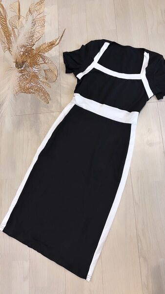 【美品】黒と白バイカラー ひざ丈ワンピース 半袖 ナイトドレス ラウンジ キャバ ブラック ワンピース 膝下
