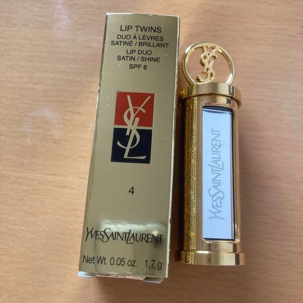 【新品未使用】イヴ・サンローランリップツインズ4 Yves Saint Laurent リップツインズ 4
