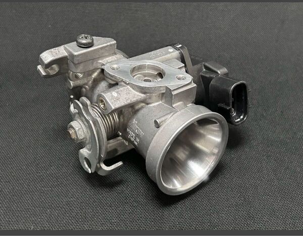 アドレスV125/G/S/SS,CF4EA/CF4MA 日本スズキ純正 スロットルボディー鏡面加工