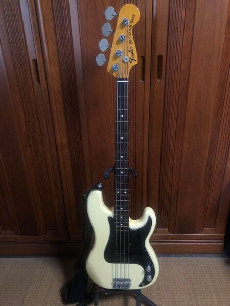 Fender Japan Precision Bass PB70-70US