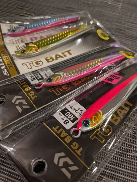 ダイワ TGベイトタチウオ 100g x2, tgベイト 100g x2, 4個セット