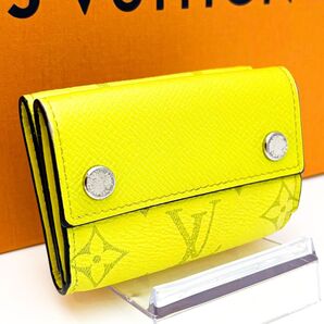 【極美品】ルイヴィトン タイガラマ ディスカバリー コンパクトウォレット