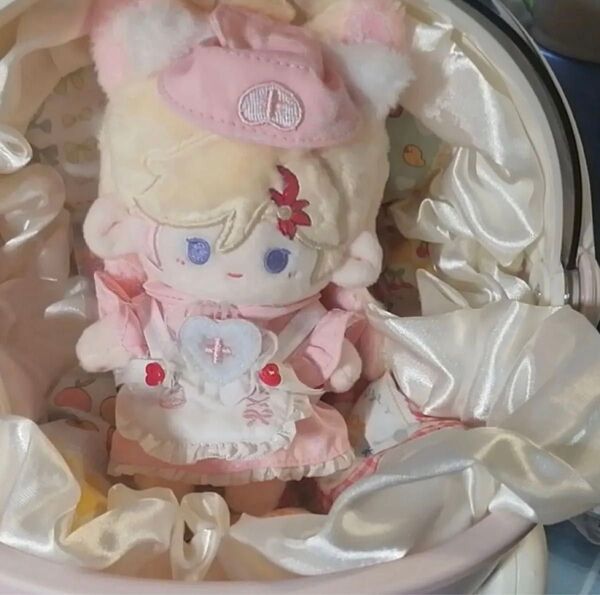 ぬい服 10cmぬいぐるみ用服 ワンピース 帽 ドレス 着せ替え 無属性 4点