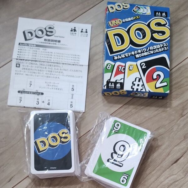 UNO DOS カードゲーム