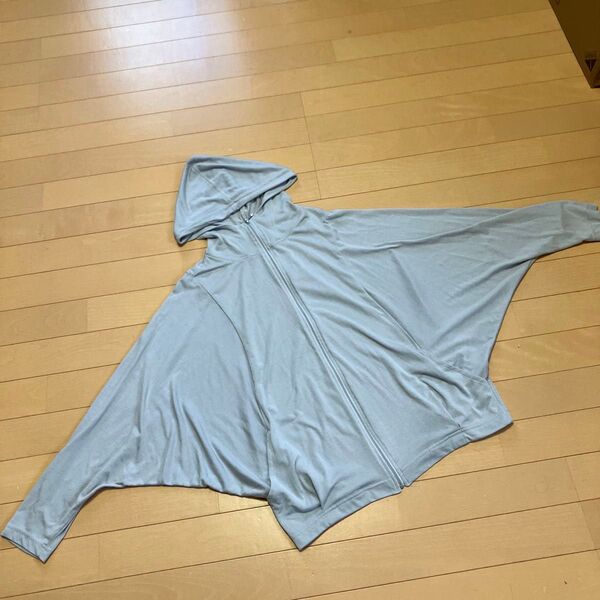 レディース フード付きオーバーサイズパーカー ライトグレー M-L