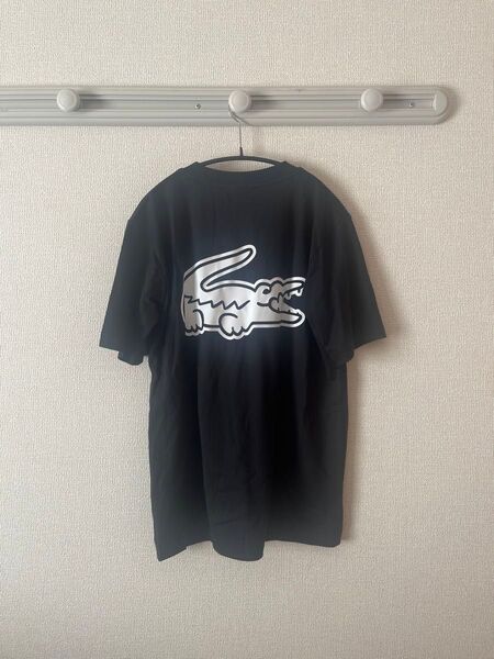 【オンライン限定】LACOSTE オーバーサイズ バック プリント Tシャツ