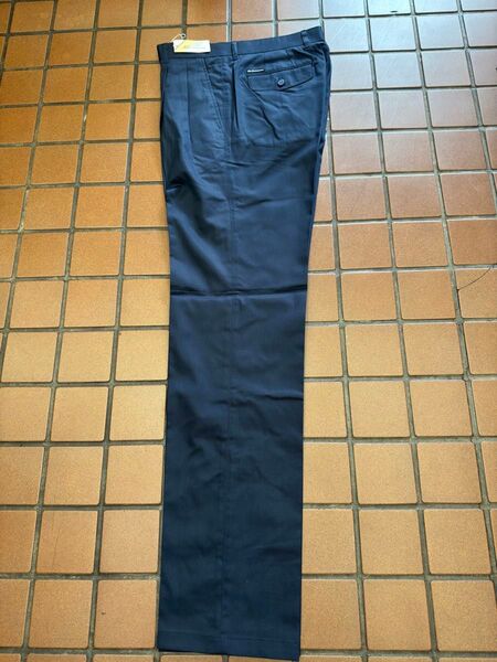 新品 梅春 チノパン カジュアル ゴルフ ビジネス スラックス サイズ 91cm 2タック 綿 100% 日本製品 濃紺色