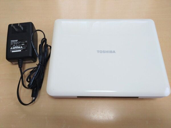 ポータブルDVDプレーヤー 東芝 TOSHIBA REGZA