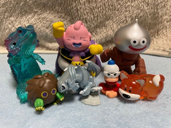 ガチャガチャ まとめ売り フトアゴン トゥーンドラゴン 魔人ブウ まろ吉