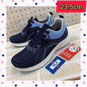 最終値下げしました!23.5cm 新品 レディーススニーカー ランニングシューズ ネイビー