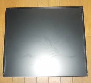 antec TWELVEHUNDRED side panel 