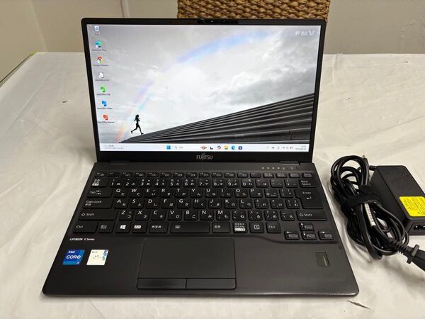 【最高峰】富士通 Lifebook U9311/F i7-1185G7 メモリ32GB SSD256GB タッチパネル LTE搭載