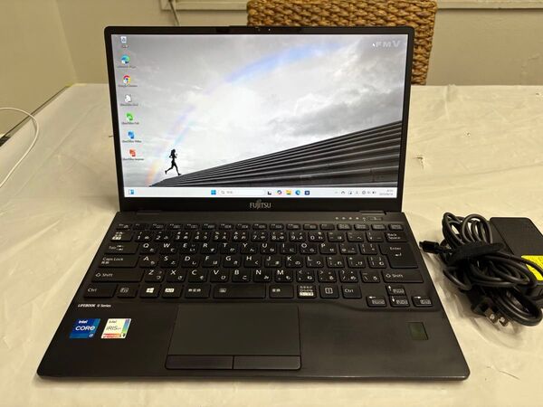 【最高峰】富士通 Lifebook U9311/F i7-1185G7 メモリ32GB SSD256GB タッチパネル LTE搭載