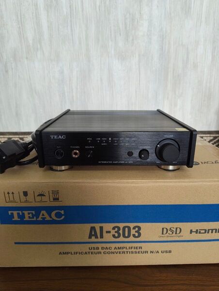 美品!TEAC AI-303 USB DAC アンプ(黒)