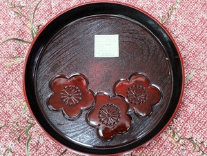 (0618)　茶道具　給仕盆　丸盆　合成漆器　樹脂製　　直径 31.5cm