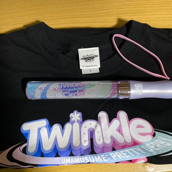 ウマ娘 Twinkle circle ブレード ペンライト Tシャツ