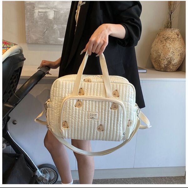 【新品】オフホワイト くまさん ショルダーバッグ マザーズバッグ マザーズバッグ トートバッグ