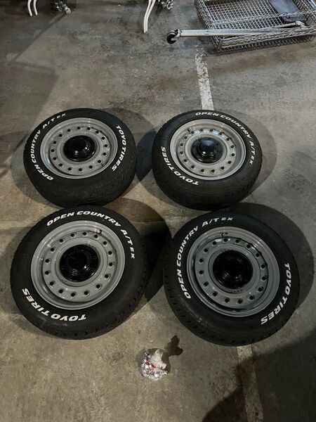 中古品 ホワイトレター195/65R16オープンカントリー クリムソン ディーンコロラド プリウス60系タイヤ付ホイール4本セット