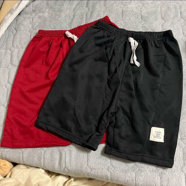 新品★2枚組140㎝★赤+黒ショートパンツハーフパンツF(2)