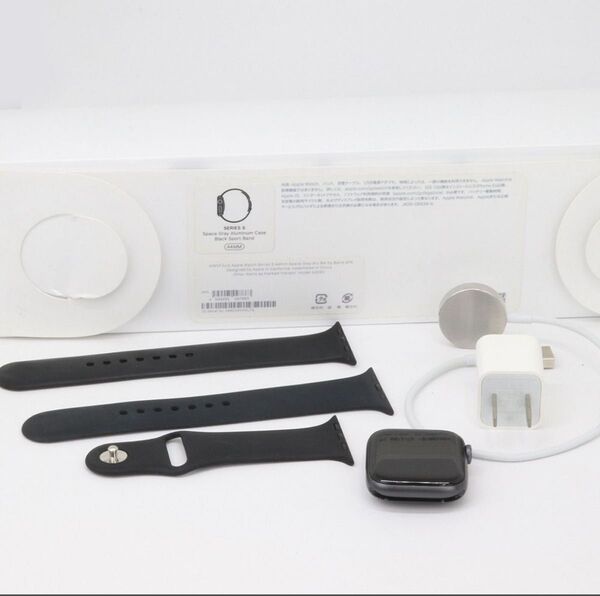 Apple Watch Series5 44mm GPS スペースグレイアルミニウム/ブラックスポーツバンド MWVF2J/A