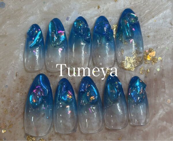 ネイルチップ ブルー 水色 グラデーション クリスタル 宝石 キラキラ ちゅるん うるうる ストーン