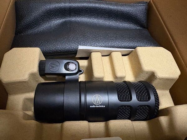 オーディオテクニカ AT2040 ダイナミックマイク audio-technica