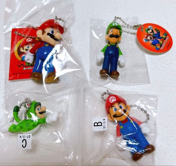 【新品】スーパーマリオ キーホルダー マリオ(スイングあり)&ルイージ 4点