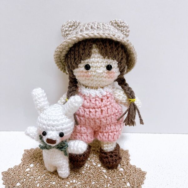 【ハンドメイド】あみぐるみ 女の子 着せ替え くま耳帽子 うさぎ 2点