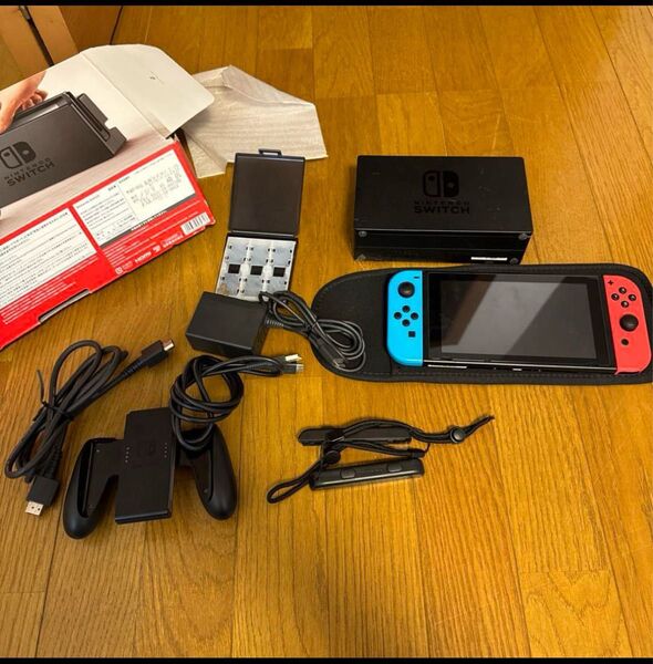 Switch Nintendo Joy-Con (L) ネオンブルー / (R) ネオンレッド HAC-S-KABAA