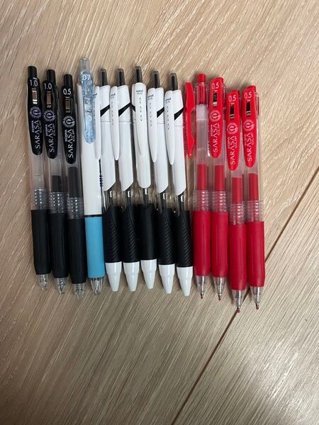 ボールペン13本まとめ売り ZEBRA SARASAなど