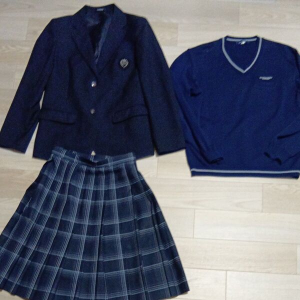 TOMBOU トンボ 京都精華高校 制服 3点セット 学生服 ブレザー スカート 女子 セット ホームクリーニング済