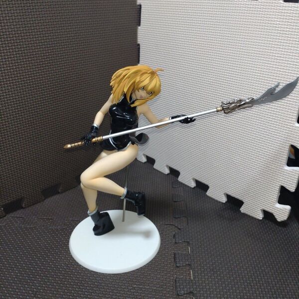コミックガム 一騎当千 孫策伯符 ケルベロスプロジェクトVer. 黒ヴァージョン (1/7スケールPVC塗装済み完成品) ☆