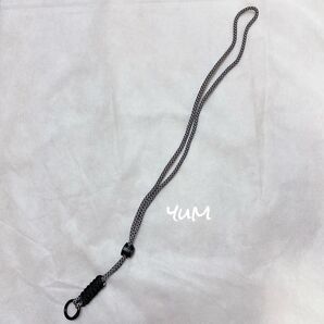 スマホストラップ 白黒 ショルダーストラップ パラコード アクセサリー