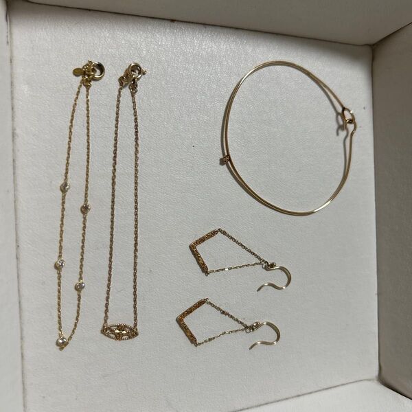ピアス ブレスレット アクセサリー