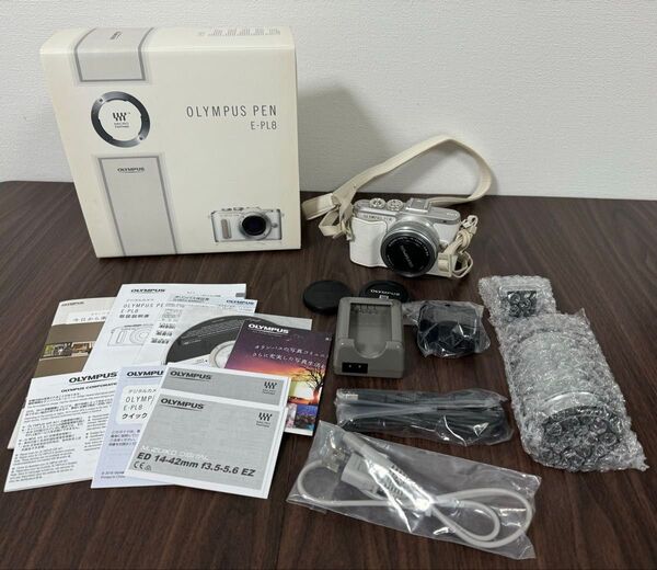 【極美品】オリンパス OLYMPUS PEN E-PN8 一眼 ダブルズーム