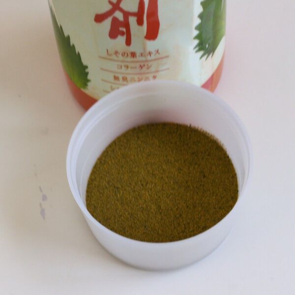 くすり屋さんのしその葉エキス配合 薬用入浴剤