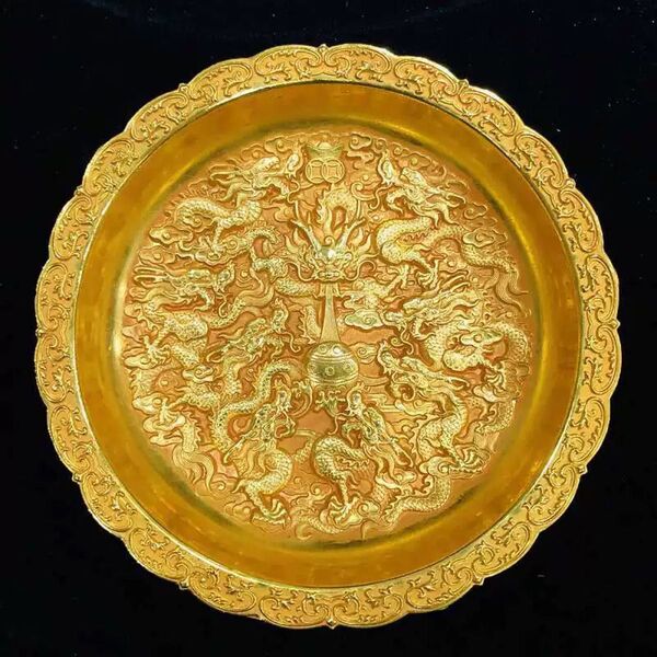 希少 極美品 大清 乾隆御製 龍紋 大皿 禅の意 開運 縁起物 魔除け プレゼント 風水の置物 入手困難 コレクション 旧蔵
