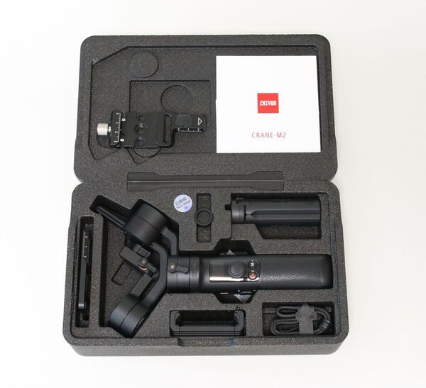 【美品】ZHIYUN CRANE-M2 3軸ジンバル smallrigクイックリリースプレート付き